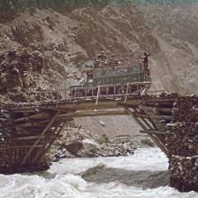 Transport do doliny Ischmur. Hindukuš 1965